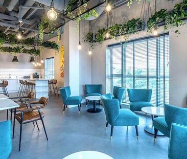 Canada Place, Canary Wharf, London, E14 - Photo 3