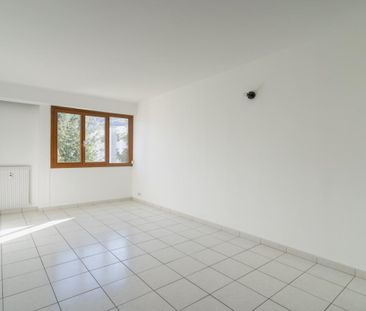 Location Appartement 3 pièces 59m² ANNECY 74000 - Photo 3