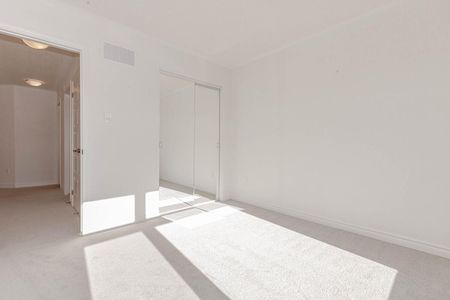 For Lease - 75 Milt Schmidt Street, Kitchener, Ontario - Photo 3