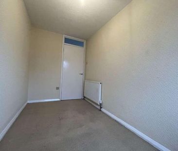 Swanspool, Ravensthorpe, Peterborough, PE3 - Photo 1