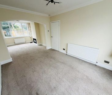 3 bedroom semi-detached house to rent - Photo 3