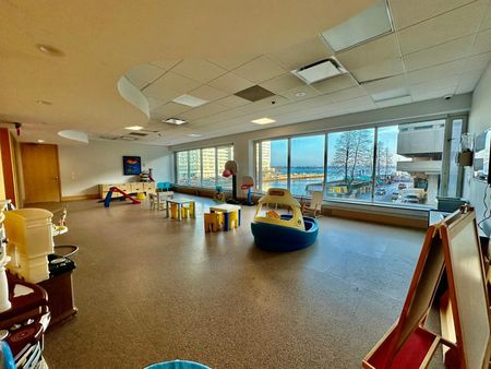 For Lease - 10 Yonge Street Unit# 907, Toronto, Ontario - Photo 2