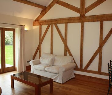 1 bedroom bungalow to rent - Photo 2