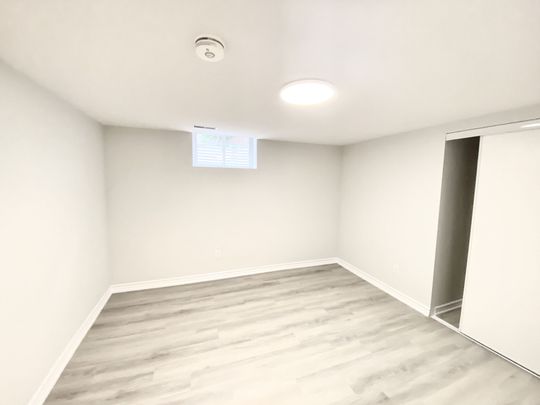 For Lease - 77 Roseneath Crescent Unit# Lower, Kitchener, Ontario - Photo 1