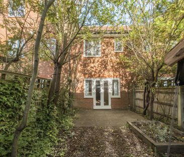 2 bedroom terraced house to rent - Photo 3