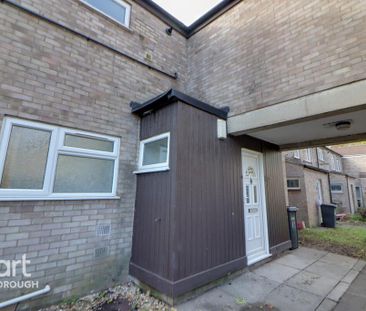 Studio to rent - Photo 6