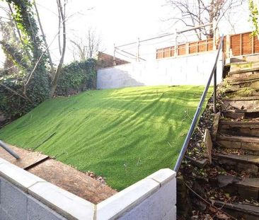 Vicarage Park, Plumstead, London, SE18 - Photo 3