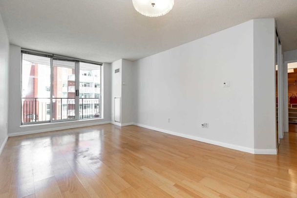 For Lease - 18 Wanless Avenue Unit# 314, Toronto, Ontario - Photo 1