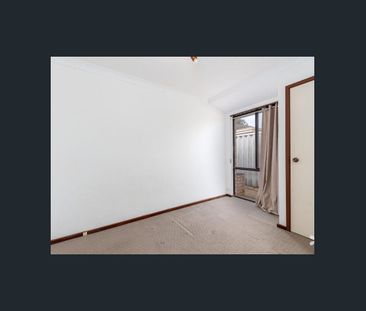 Perfect Family Home - Photo 5