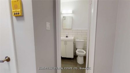 For Lease - 31 Clearview Heights Unit# 111, Toronto, Ontario - Photo 5