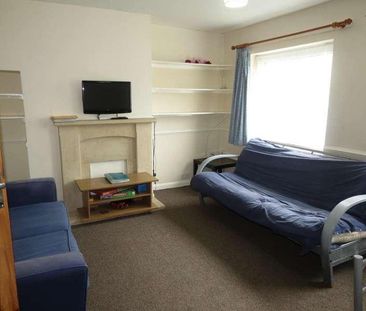 Bedroom Detached House In Winton, BH9 - Photo 3