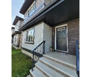 3 Bed 2.5 Bath Dbl Garage Duplex Southfort Fort Saskatchewan - Photo 1