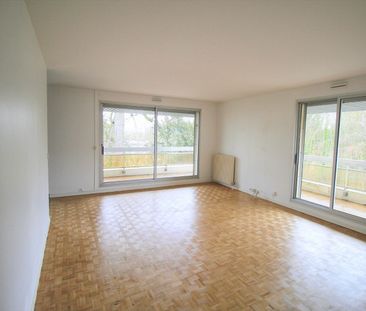 Location Appartement 4 pièces 92m² - Photo 2