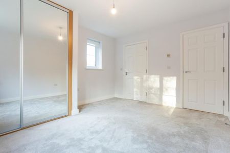 2 bedroom flat to rent - Photo 4