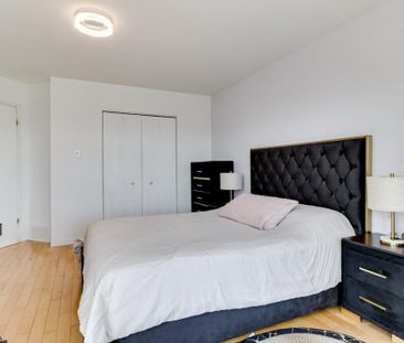 1215 Rue des Azalées, H7Y 2E3, Laval - Photo 2
