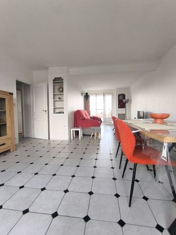 Location Appartement 4 pièces 65m² - Photo 4