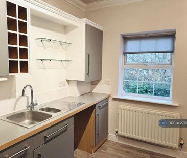 2 bedroom flat to rent - Photo 6