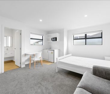 4/54B Cook Street, Hamilton East — - Photo 4