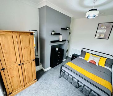 💡 All-Inclusive Double Room | in Rotherham Room 3 - Photo 4