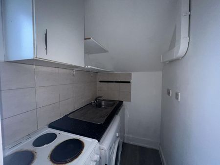 Studio to rent - Photo 4