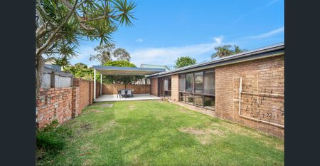 Peaceful Coastal Position in Kurnell - Photo 3