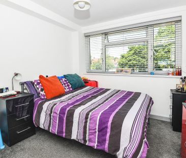 3 bedroom apartment to rent - Photo 6