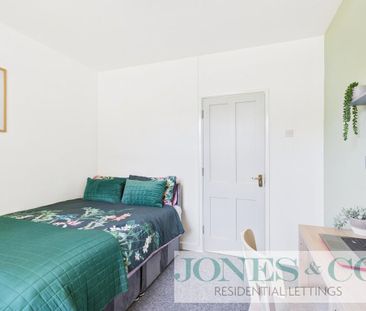 1 bedroom in a house share to rent - Photo 4