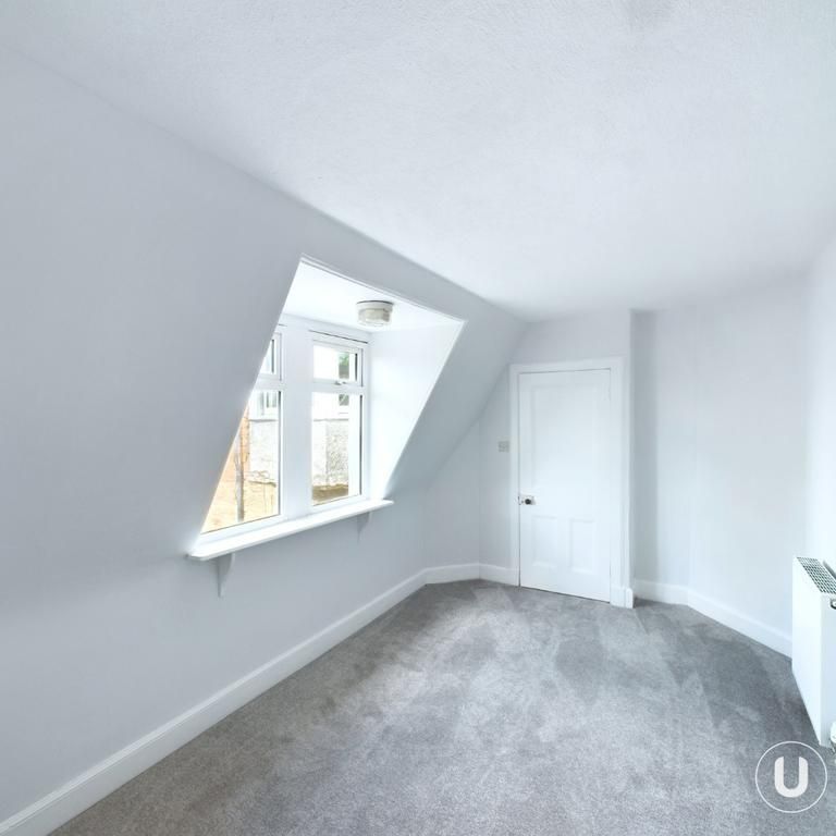 4 bedroom terraced house to rent - Photo 1