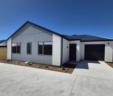 Brand new in Selwyn Meadows - Photo 5