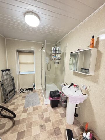 1a Cumberland Road, Leeds, LS6 2EJ - Photo 5