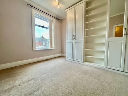 2 bedroom house to rent - Photo 2