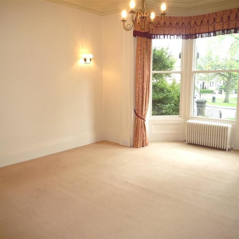 3 bedroom apartment to rent - Photo 1