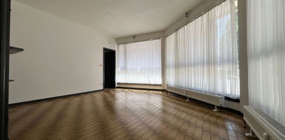 Appartement te huur in Tournai voor € 680 met 1 slaapkamer - foto 2