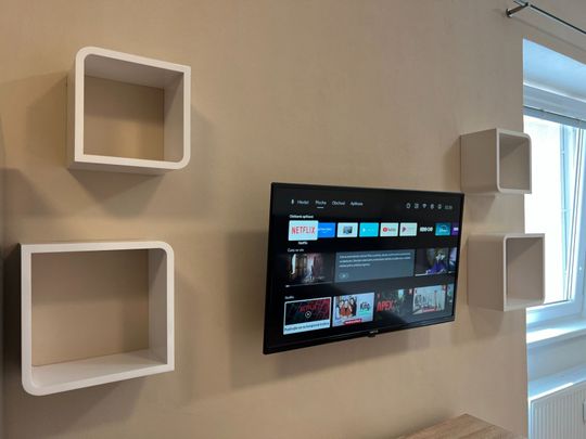 Pronájem bytu 1+kk • 30 m² bez realitkyNa Stezce, Praha - Strašnice - Photo 1