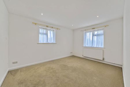 2 bedroom bungalow to rent - Photo 4