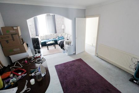 3 bedroom terraced house to rent - Photo 2