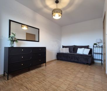 4 pokoje, 2 łazienki, Garaż zamykany - Zdjęcie 5