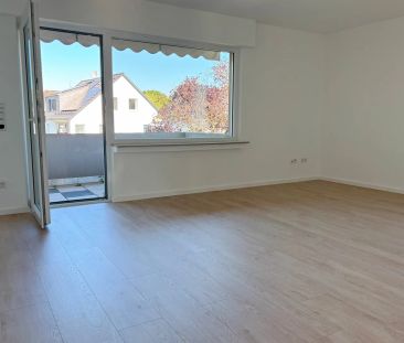 WIE NEU: 4-Zimmer-Wohnung mit Balkon in Paffrath in Gartenlage - Photo 2