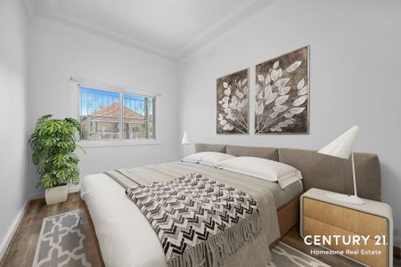 Tastefully Renovated - Photo 4