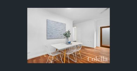 Beachside Living at Its Best - Spacious 3-Bedroom Villa - Photo 2