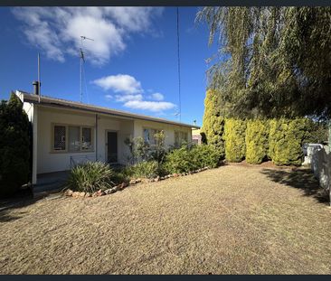 44 Churchill Avenue, Dudley Park, WA 6210 - Photo 2