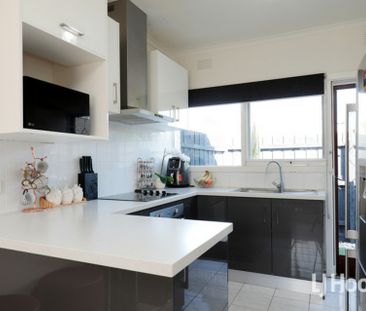 4/168 Mason Street, Newport VIC, Belconnen - Photo 4