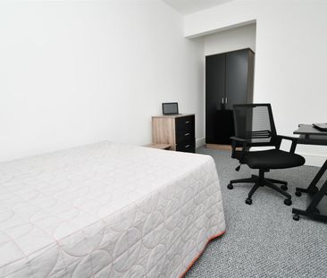 1 bed house share to rent in Albert Street, Burnley, BB11 - Photo 2