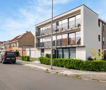 Volledig gerenoveerd appartement op strategische locatie te Sint-Kruis - Foto 6