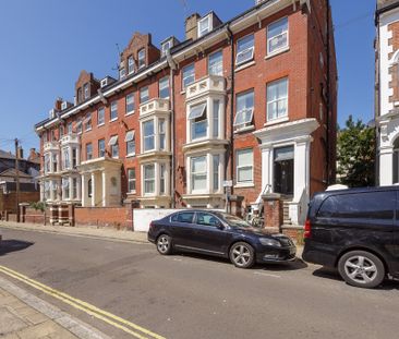 2 bedroom apartment to rent Ashburton Road, Southsea - Photo 2
