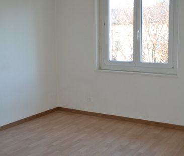 Helle und schöne Wohnung befristet bis 31.03.2028 - Photo 1