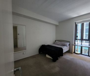 North Facing 3 Bedroom Apartment in Heart of the CBD - Photo 3