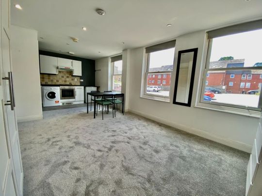 Frederick Street, Aldershot, Hampshire, GU11 - Photo 1