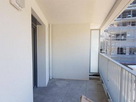 Location Appartement 2 pièces 43m² ANNECY 74000 - Photo 2