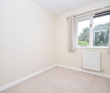 4 bedroom end terraced house to rent, - Photo 1